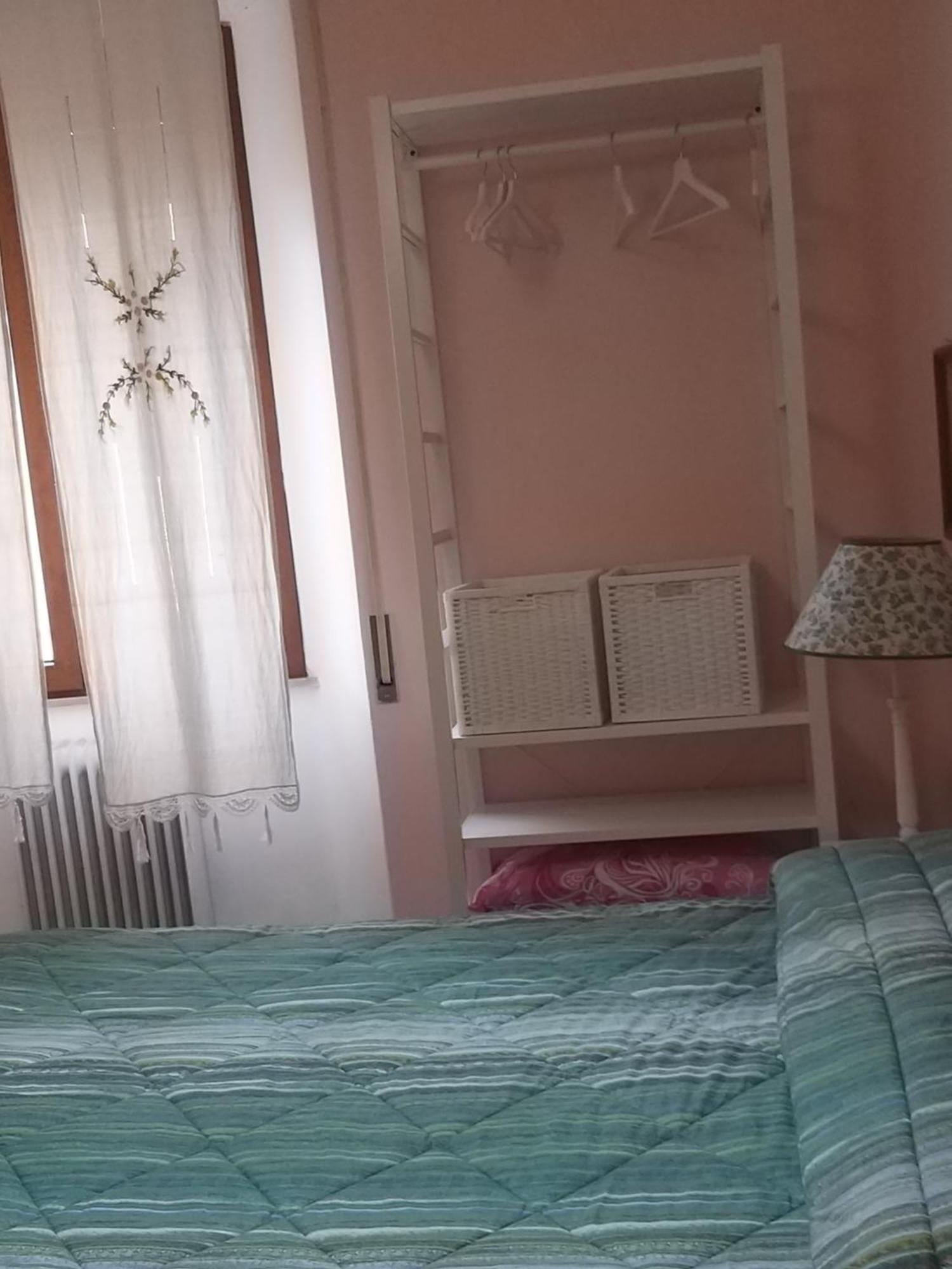 Hotel Antica Casa Di Famiglia Castiglione del Lago Zimmer foto